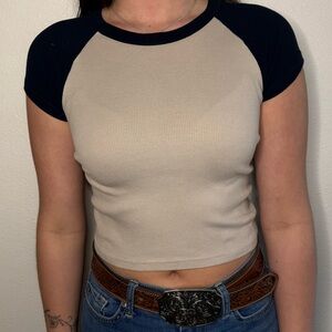 Brandy Melville Short Sleeve Bella Top - Beige with Black Trim